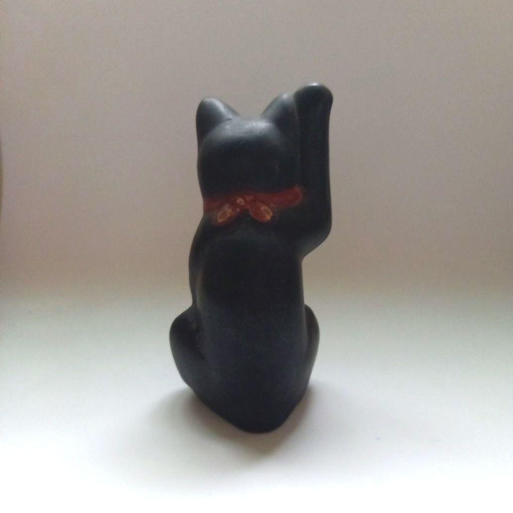 【訳あり品】招き猫　猫の置物　高さ16㎝