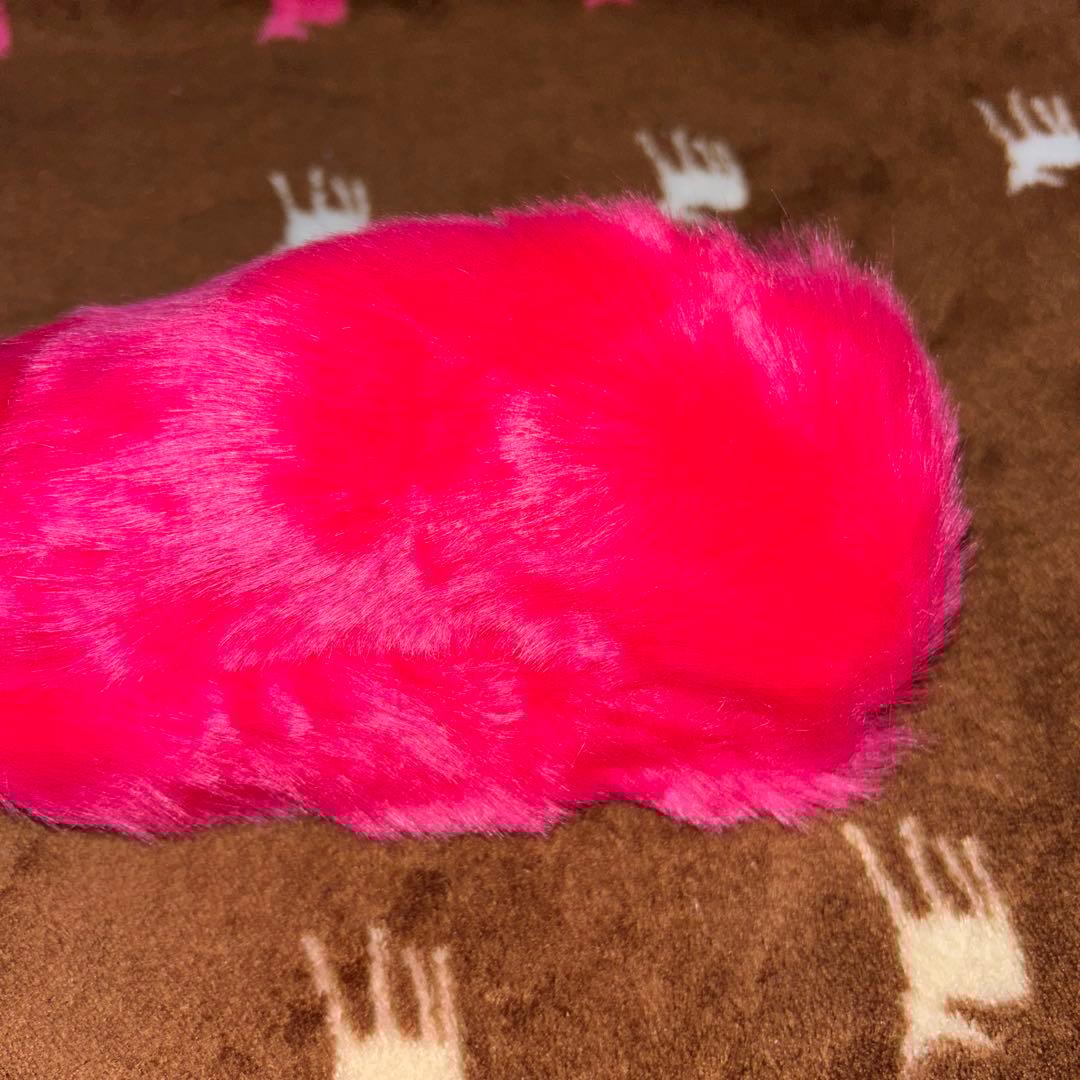 BIGBANG ショルダーストラップ ファーチャーム ジヨン