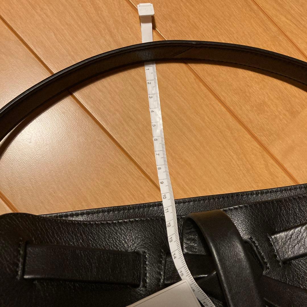 アニヤハインドマーチ ブラックレザー ショルダーバッグ