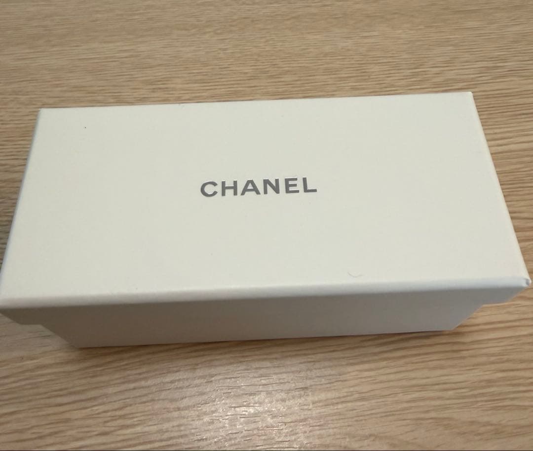 CHANEL スノードーム　オーナメント