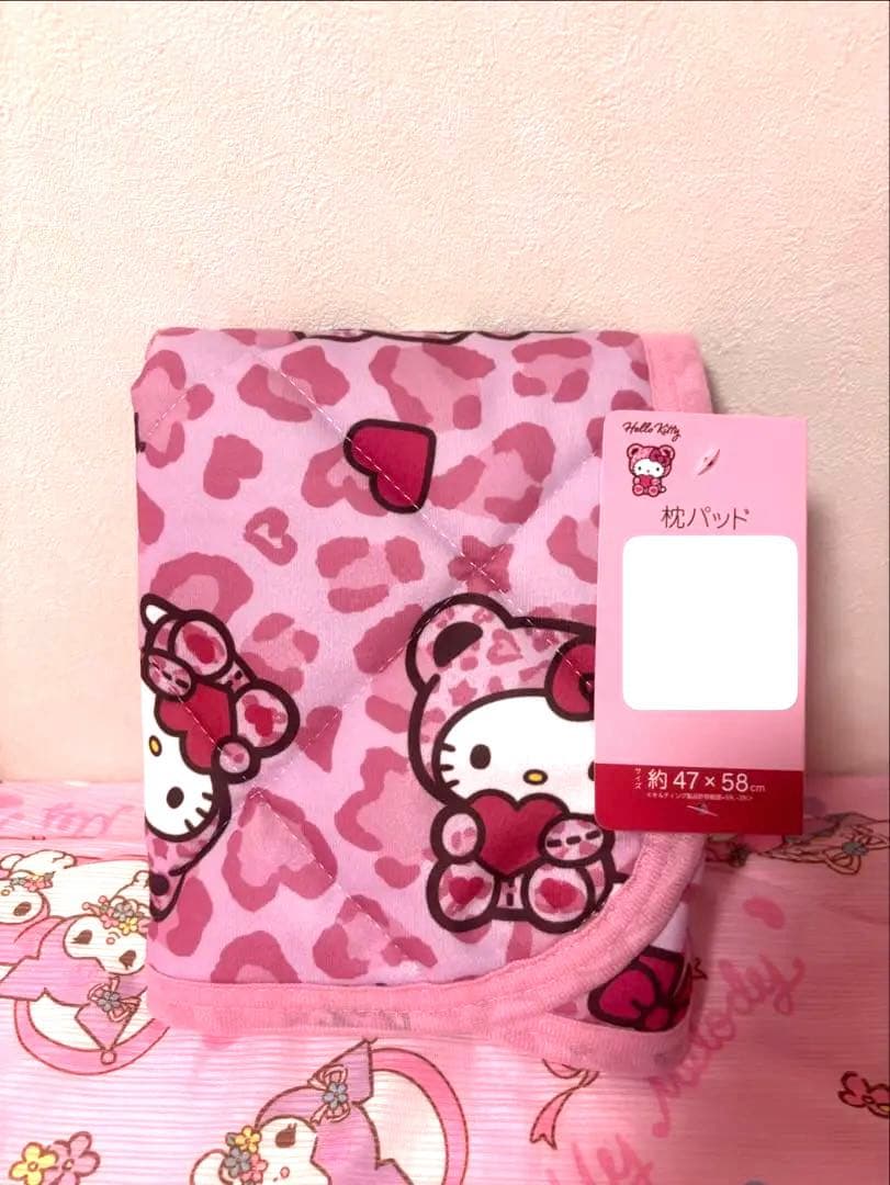 サンリオ　ハローキティ寝具セット 敷きパッドダブルサイズ＋枕パッド