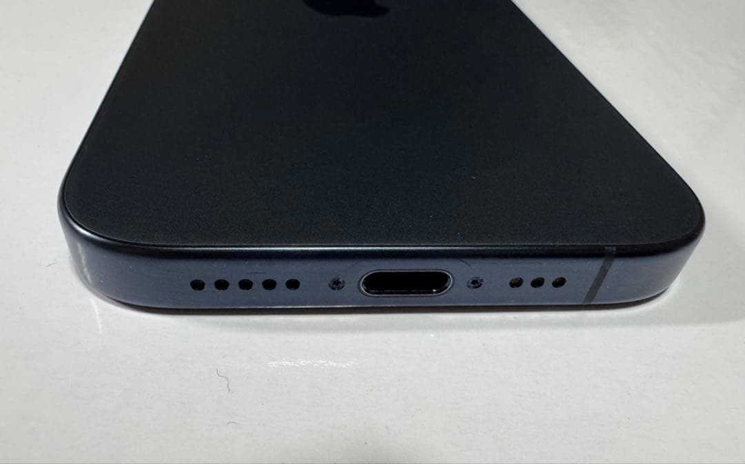 【極美品】iPhone 15 Pro ブルーチタニウム 本体 128GB