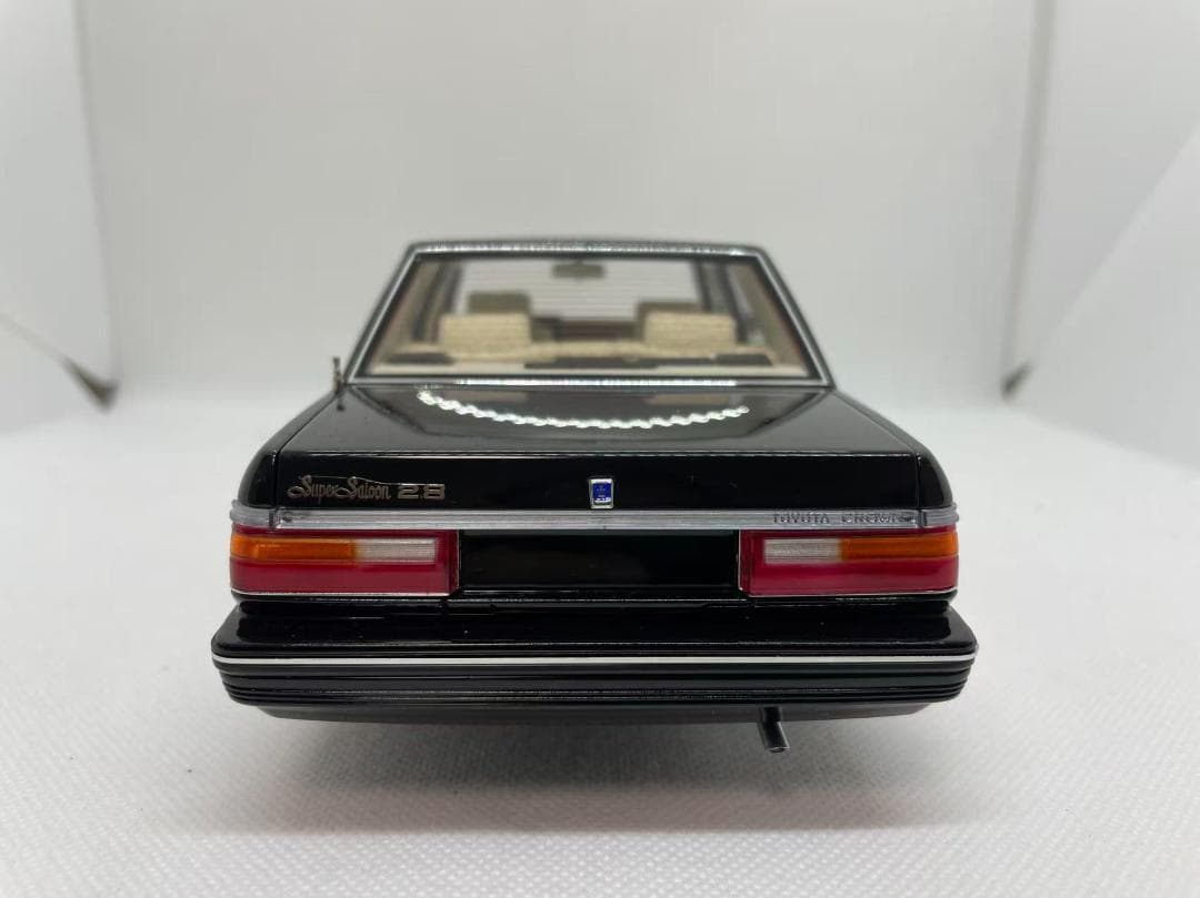 101-110 XiaoGuang 1/18 トヨタ クラウン MS122