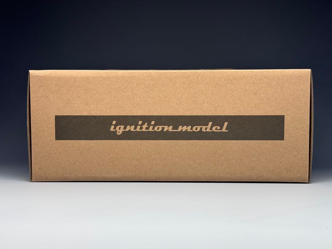 IG 1/18 RWB 997 次元 レッド 3861
