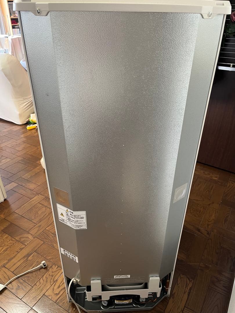 三菱 MR-P15K-W 冷蔵庫 ホワイト 2024年製