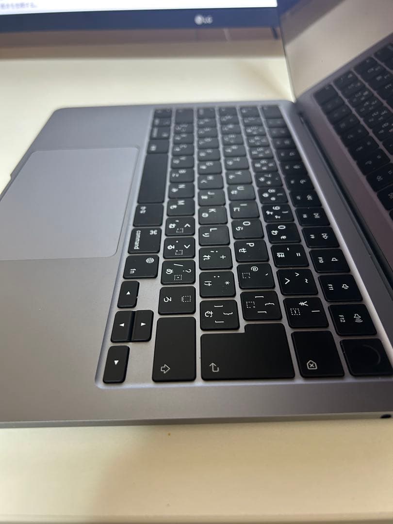 M3チップ搭載13インチMacBook Air - スペースグレード