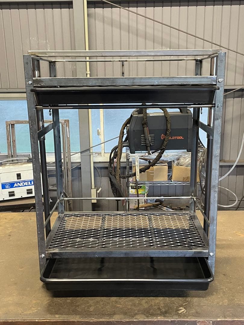 1台限定　早い者勝ち　塗装前完成品　アイアン植物棚　黒塗装後発送