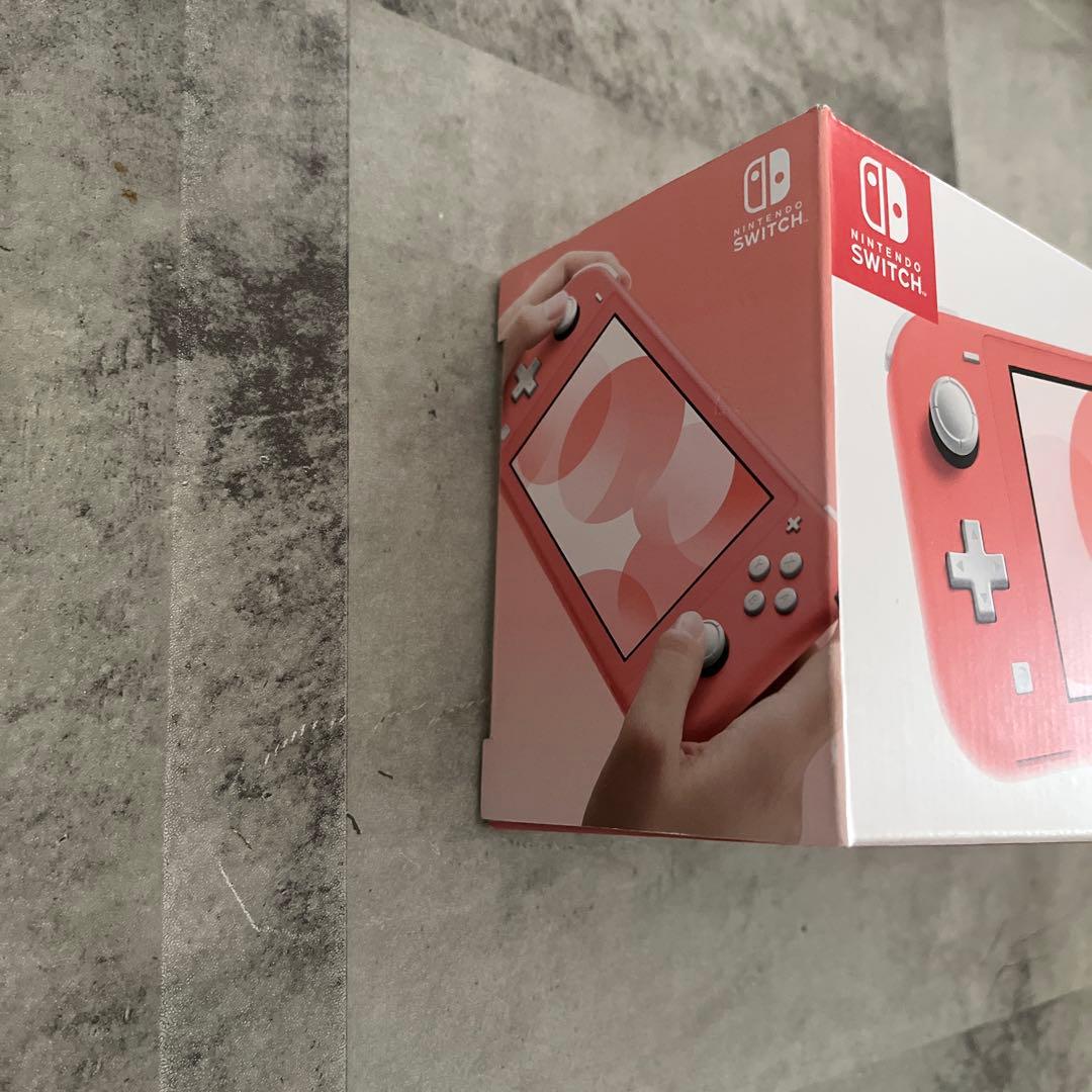 Nintendo Switch Lite ピンク/コーラル