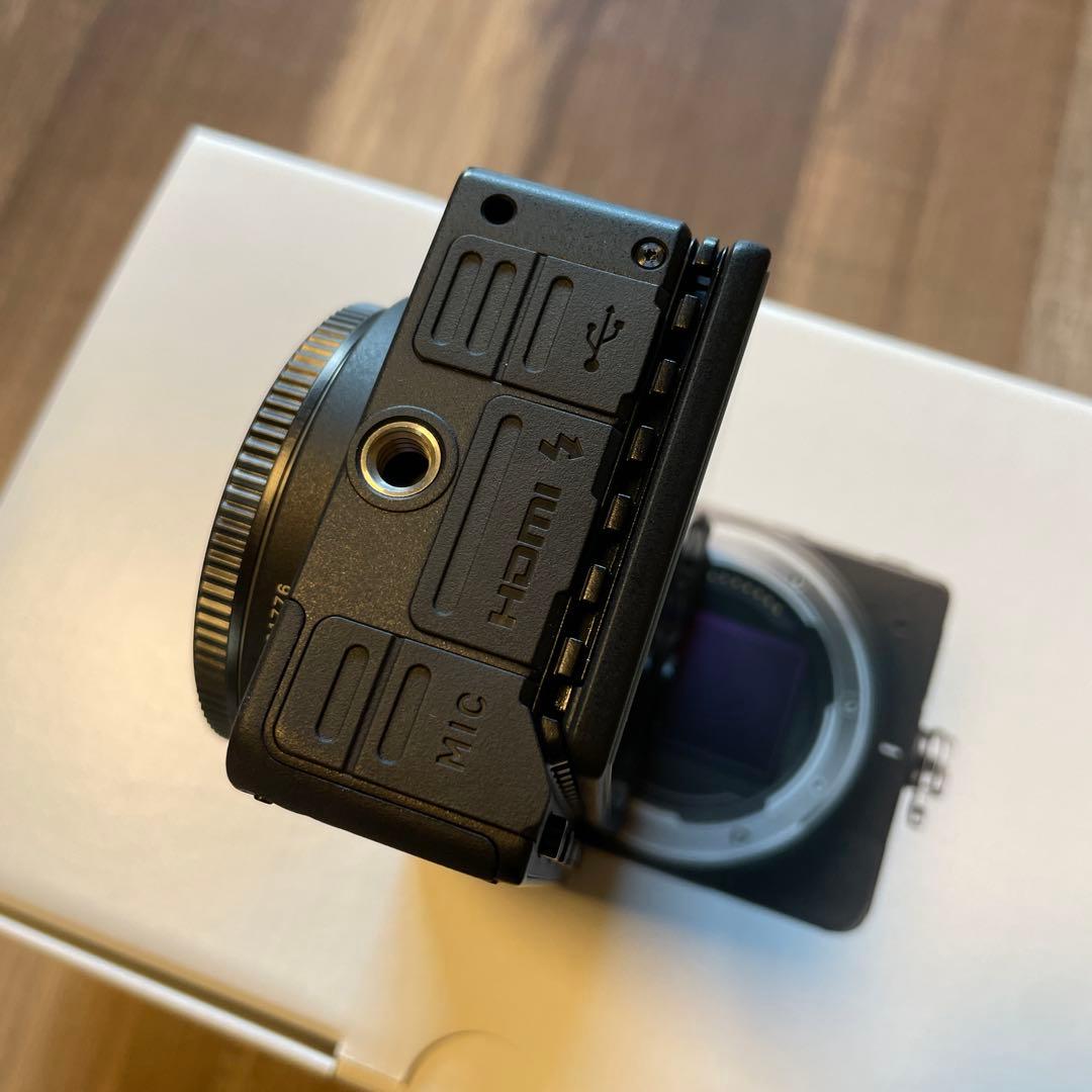 【美品】シグマ SIGMA fp 45mm F2.8 DG DN キット