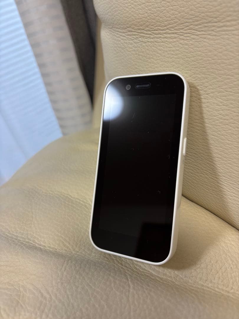 ホワイト　キッズ携帯電話 本体