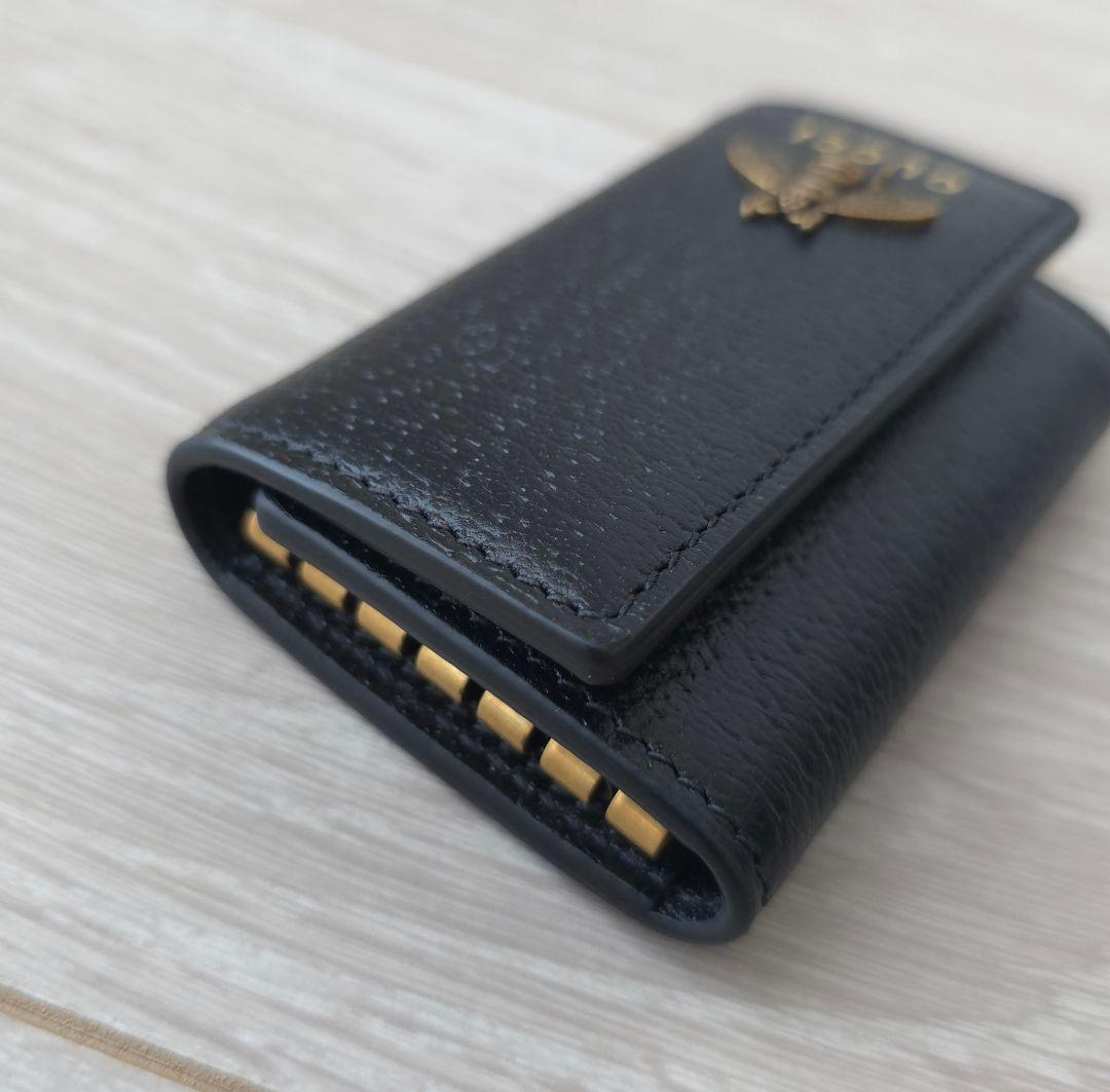 未使用【グッチ】アニマリエ　レザー　6連　キーケース　ハチ