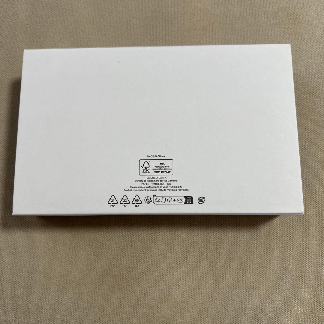 ベルルッティ☆高級ハンカチーフ☆新品未使用☆上質な肌触り☆