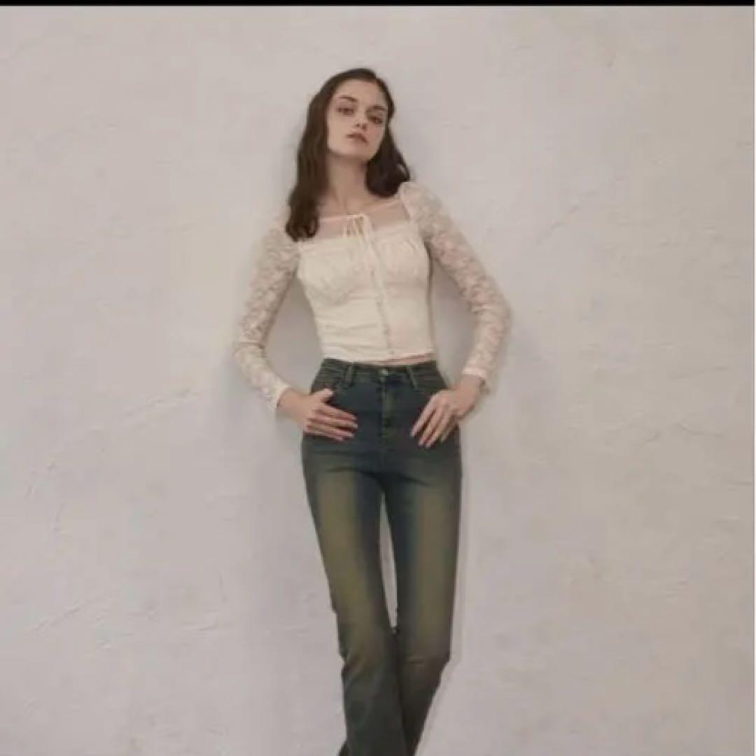 トップス YILON FLOWER LACE BLOUSE IVORY