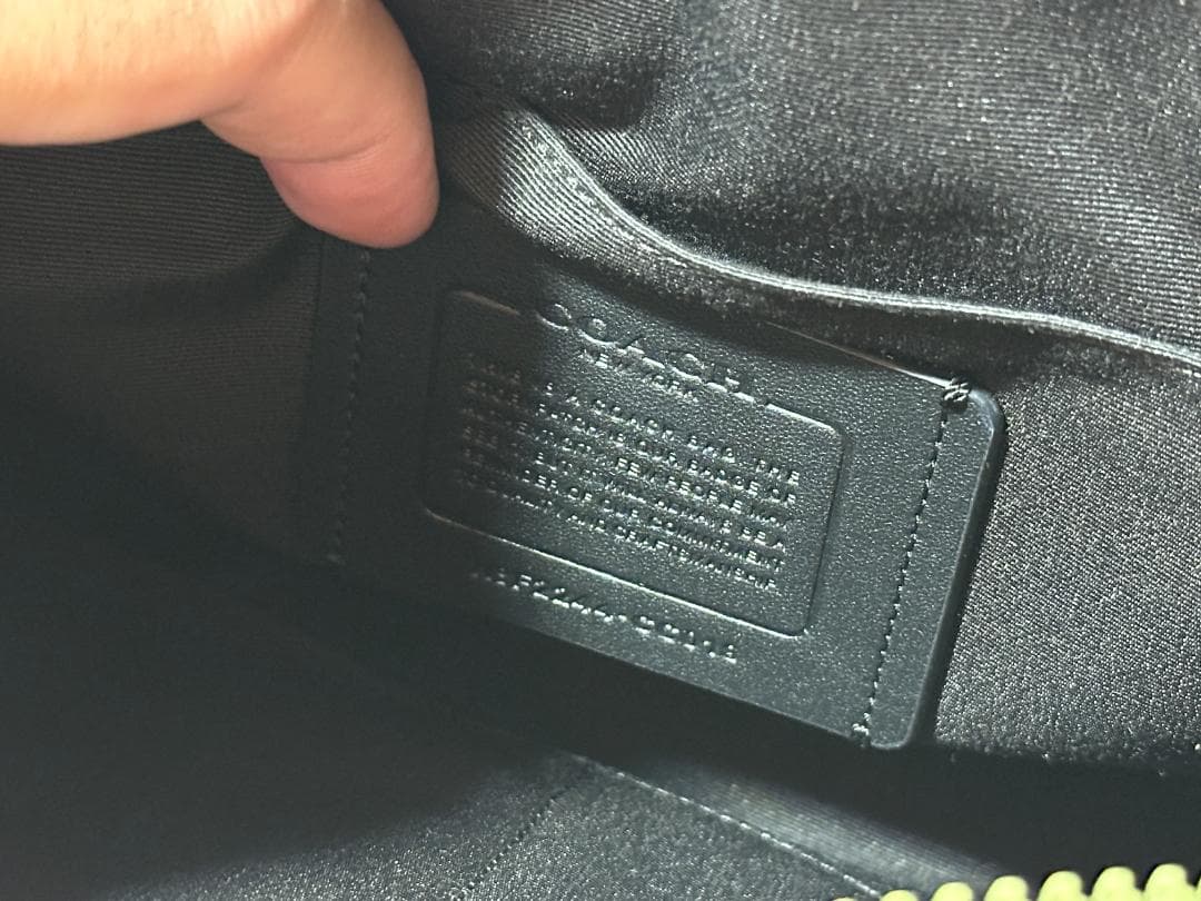 coach　トラック クロスボディ ショルダーバッグ　メンズ　迷彩　コーチ