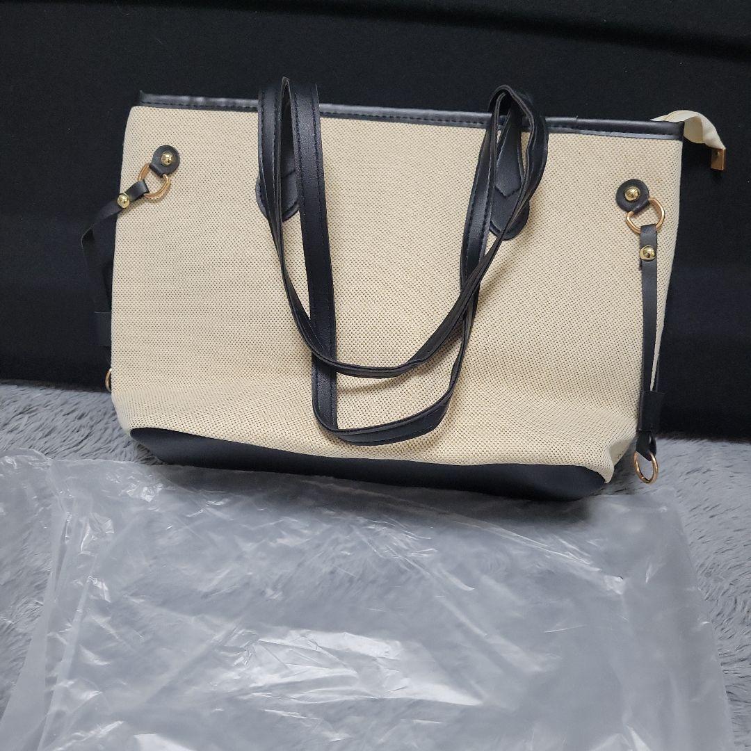訳ありベージュと黒のショルダーバッグ