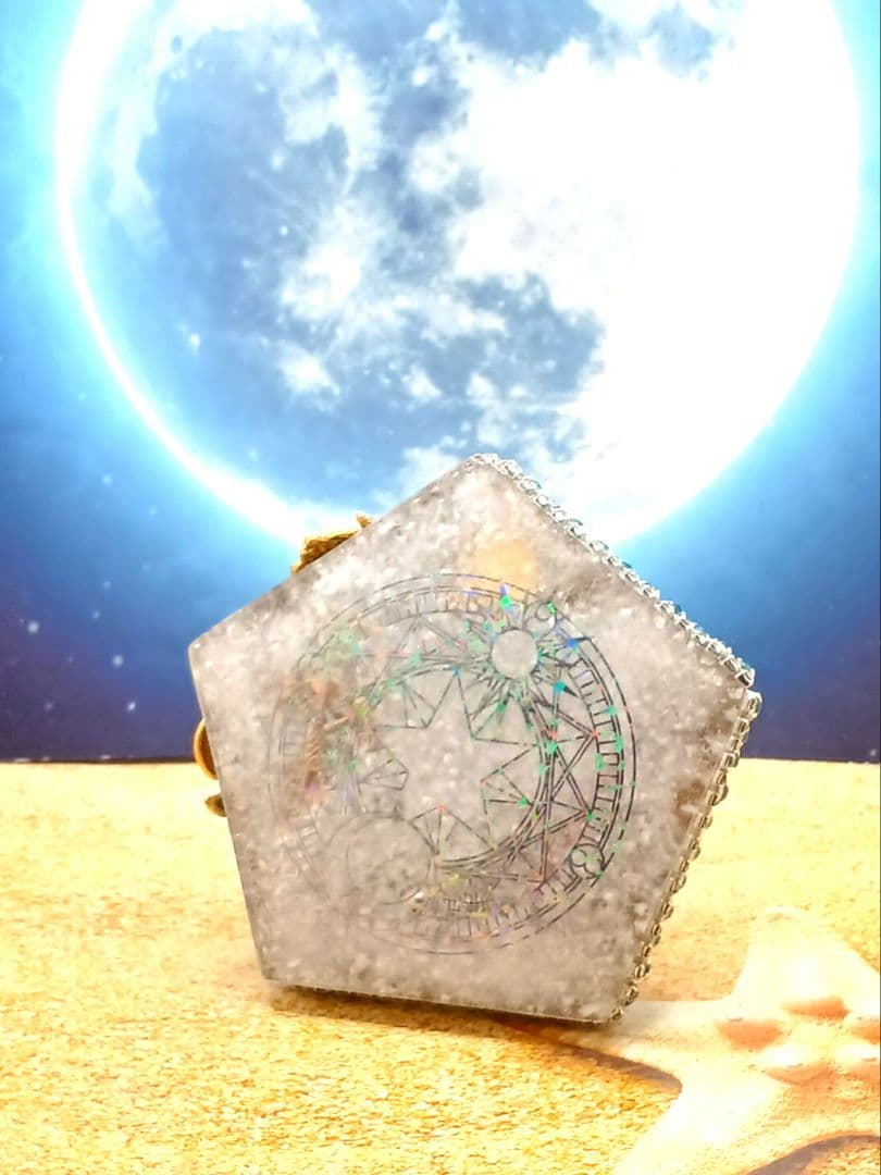 乾燥タツノオトシゴ⭐️五角錐ピラミッドオルゴナイト⭐️願い事・幸運を呼びたい