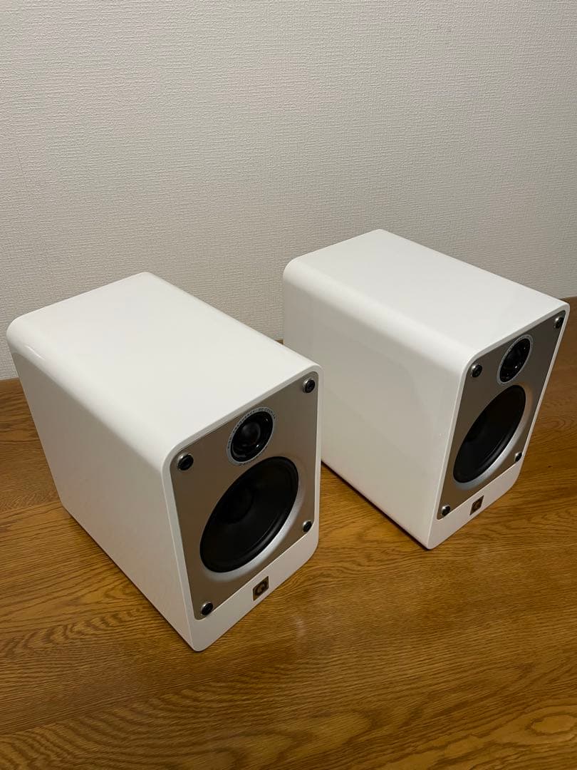 Q Acoustics（Qアコースティック） Concept20J　スピーカー
