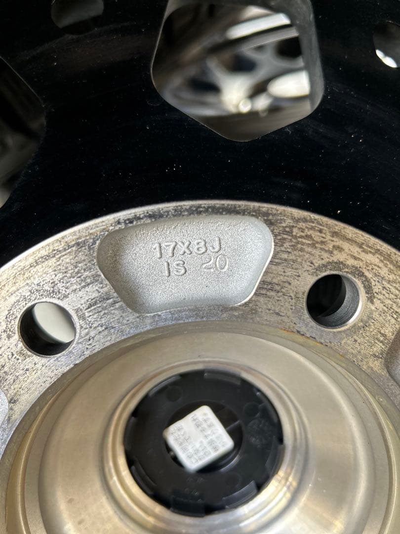 RAYSホイールYOKOHAMAiceGUARD GO75 17インチ4本