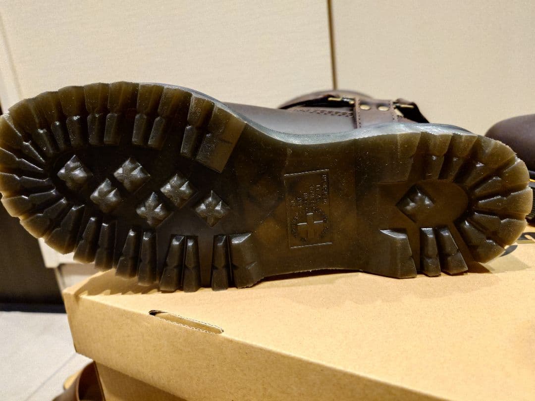 Dr. Martens ANISTONE HI ブーツ UK8 ダークブラウン