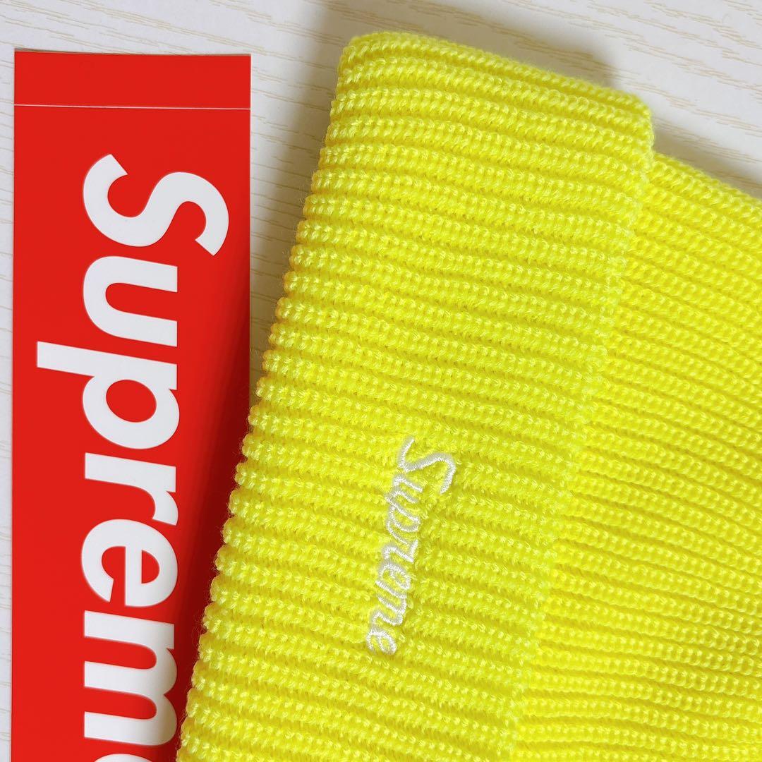 Supreme ニット帽　スクリプトロゴ　イエロー　黄色　野村周平着用モデル
