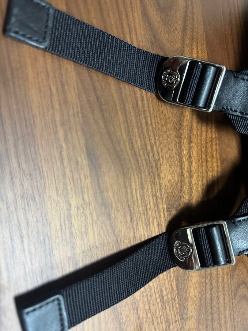 ✴*︎様 美品MONCLERブラックリュック・オークションは1/17（土）で終了