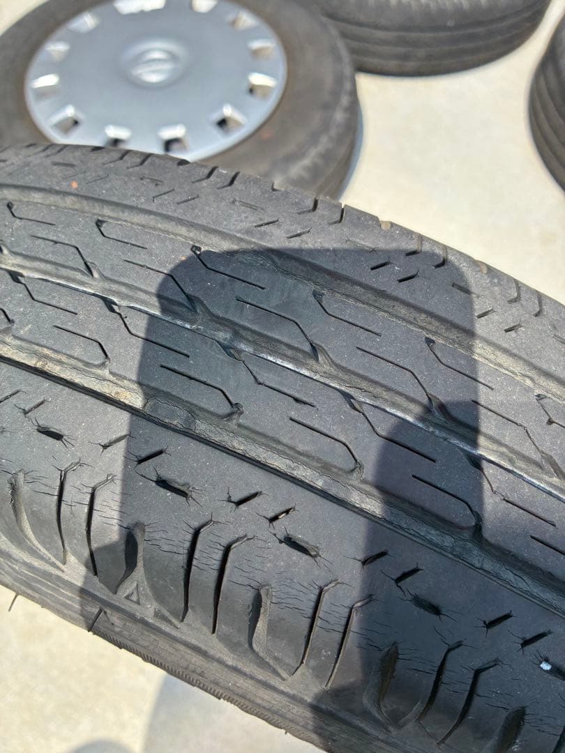 NISSAN NV100クリッパー DR17V 純正ホイールとキャップ