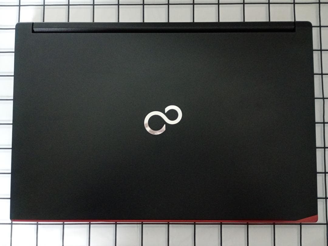 ◎動作確認済　第8世代 Core-i5／富士通／Windows11 pro