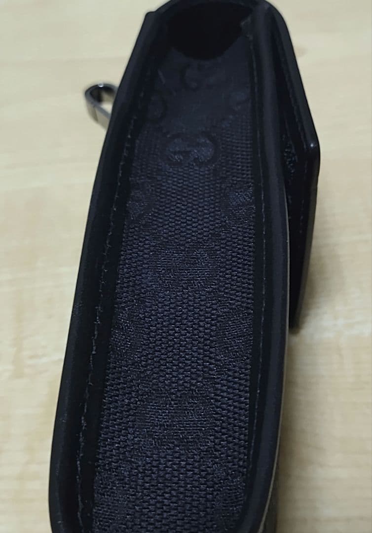 未使用品☆GUCCI 携帯ケース