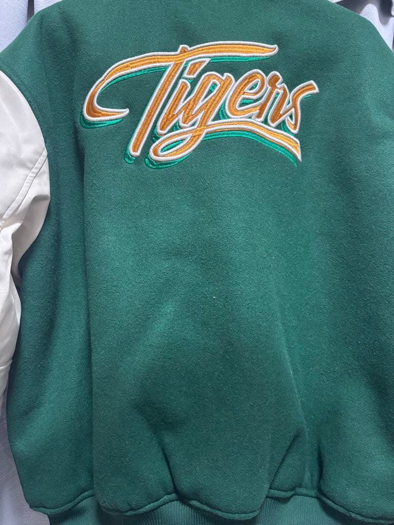 ストレンジャーシングス　ベースボールジャケット　スタジャン　 美品　M