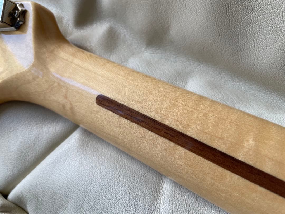 美品FENDER Traditional Ⅱ 50s 良杢ネック ストラト