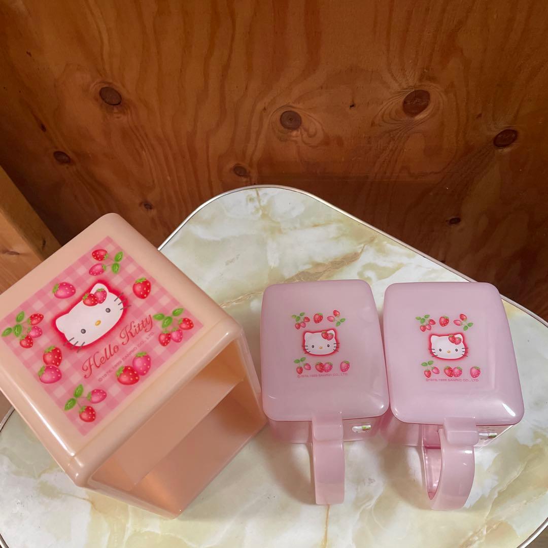 ハローキティ　調味料ケース　調味料入れ　野いちご　1999年　メイドインジャパン