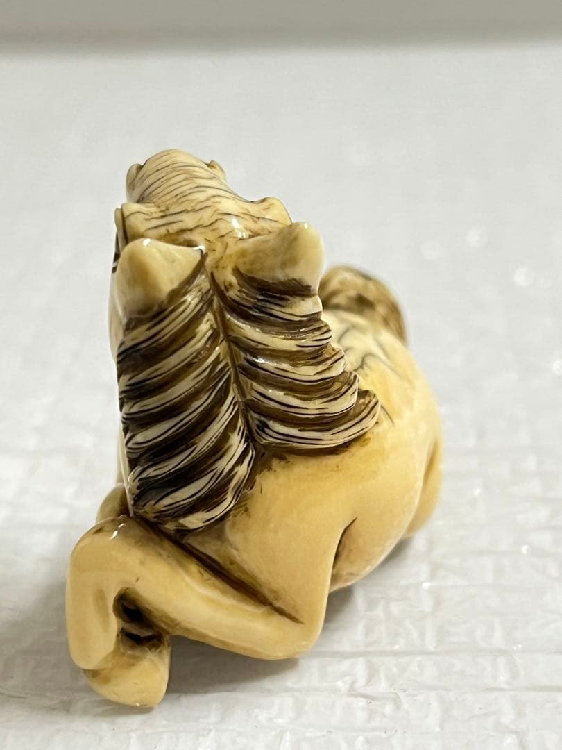 古代馬置物牙細工 ともたんさん、