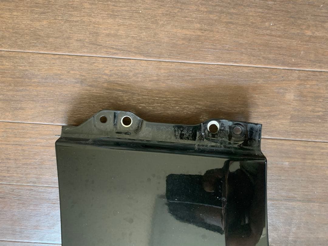 レクサス IS300H Fスポーツ 左フェンダー