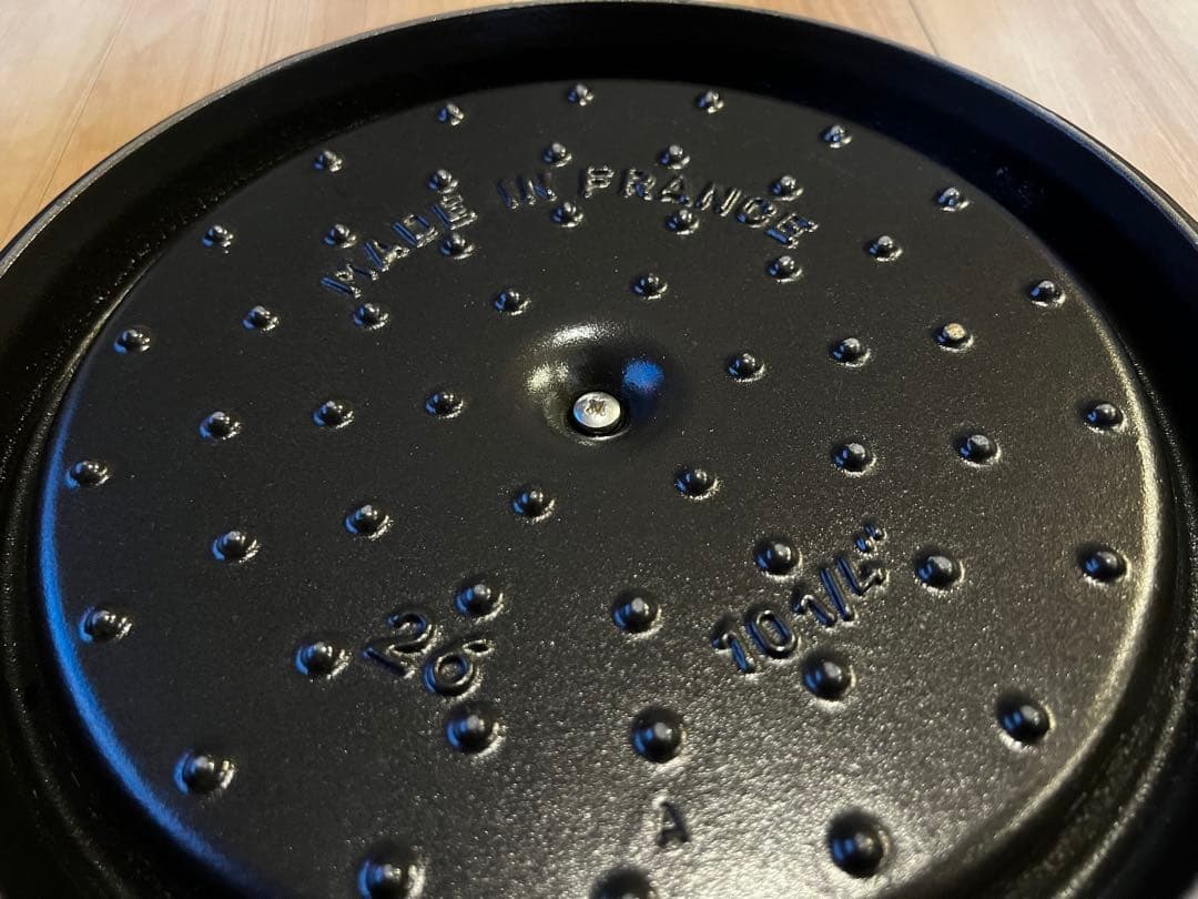 極美品 ストウブ STAUB LA COCOTTE 26 フランス チェリー