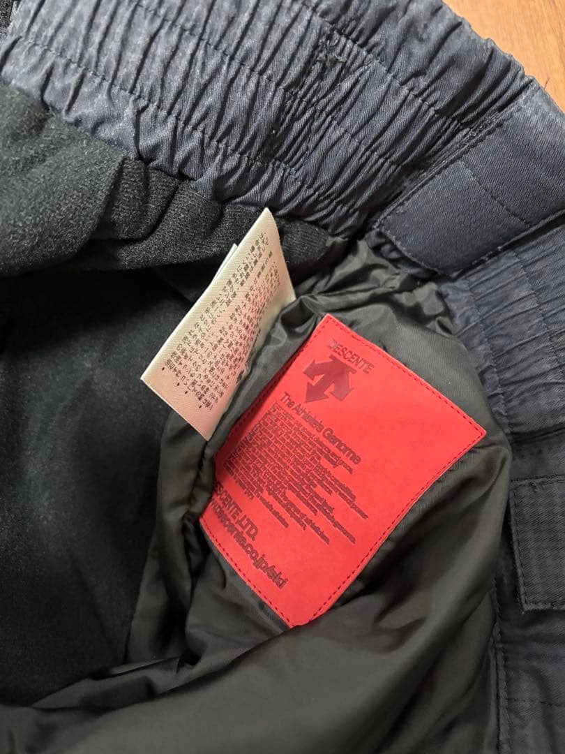 DESCENTE スキーウェア パンツ　ブラック　黒　デサント　O スノーボード