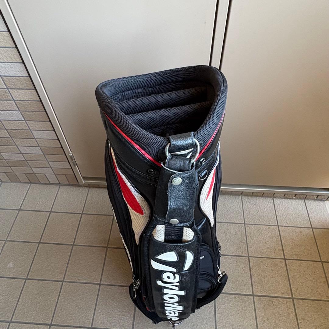使用感　テーラーメイド 3点式 キャディバッグ 黒/赤 9.5型 6分割　ゴルフ