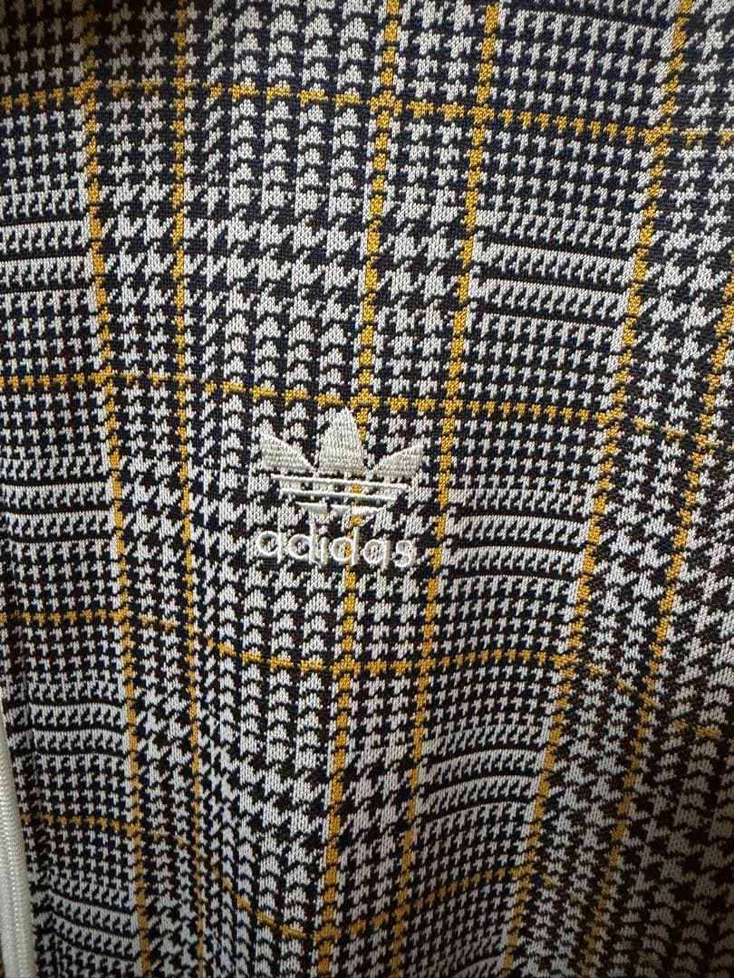 adidas チェック柄 トラックジャケット