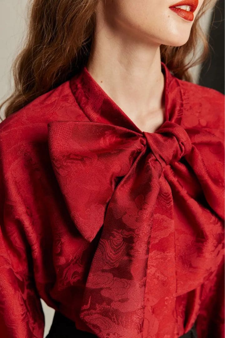 Tnewties トゥエンティーズ 《スーベニアショップに寄ろう》赤 Sサイズ