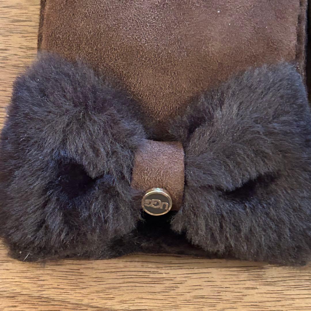 UGG ムートングローブ シープスキン 手袋 Mサイズ ボックス＆ショッパー付