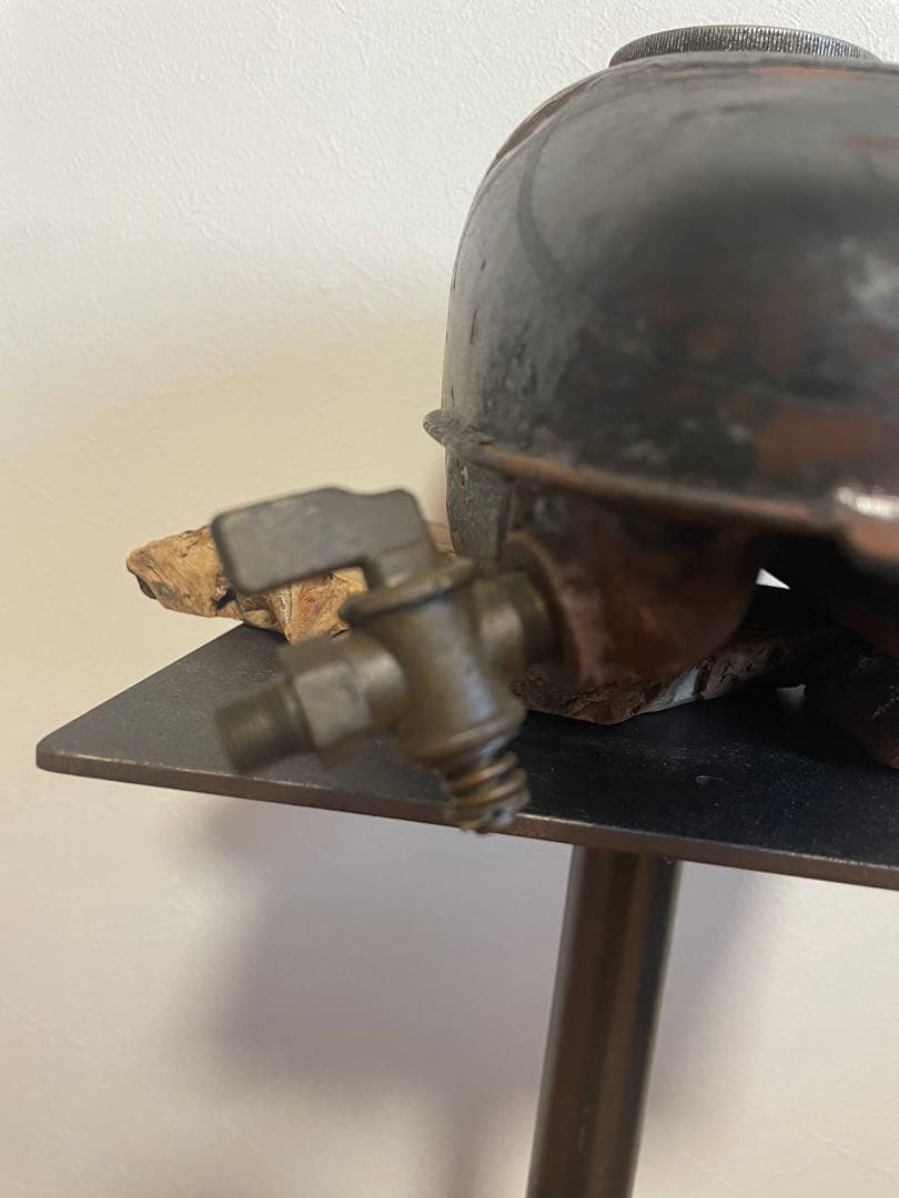 汎用.流線型　ナロータンク　ピーナッツタンク　リブ　付き