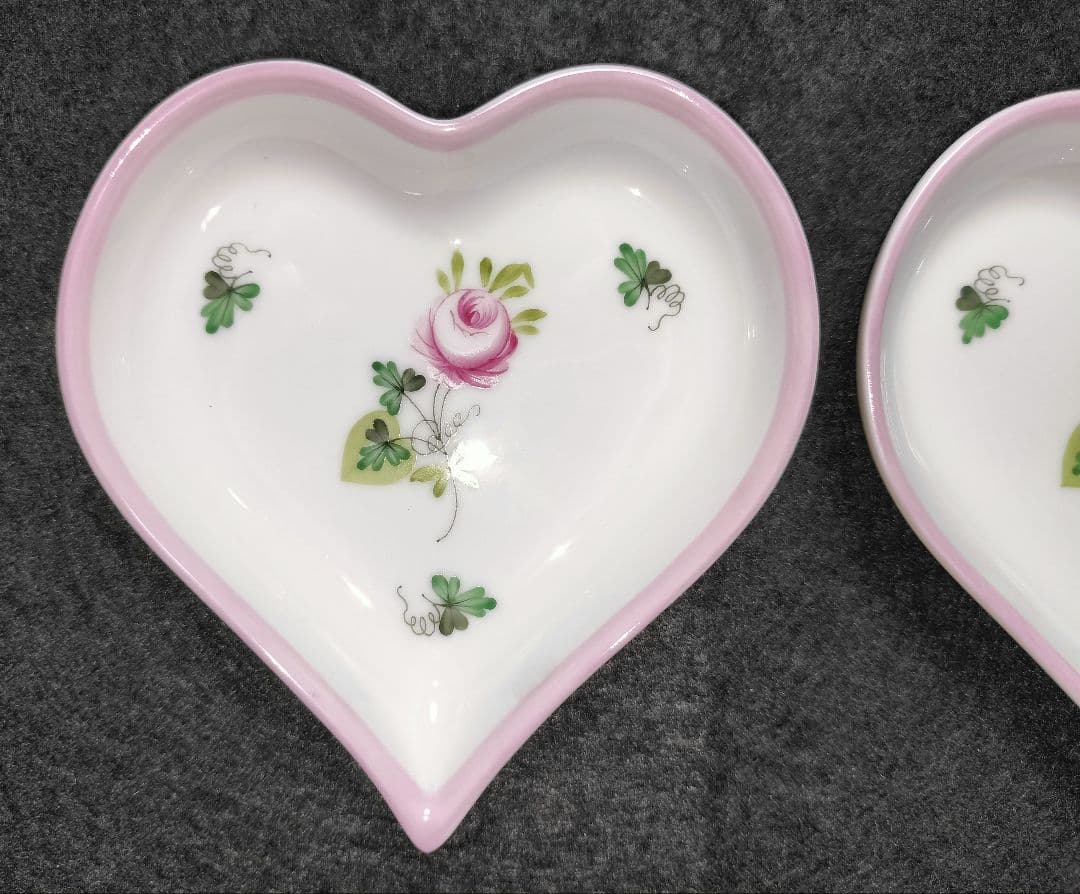 新品2枚【HERENDヘレンド】ウィーンの薔薇 ハート型陶器小皿 豆皿 プレート