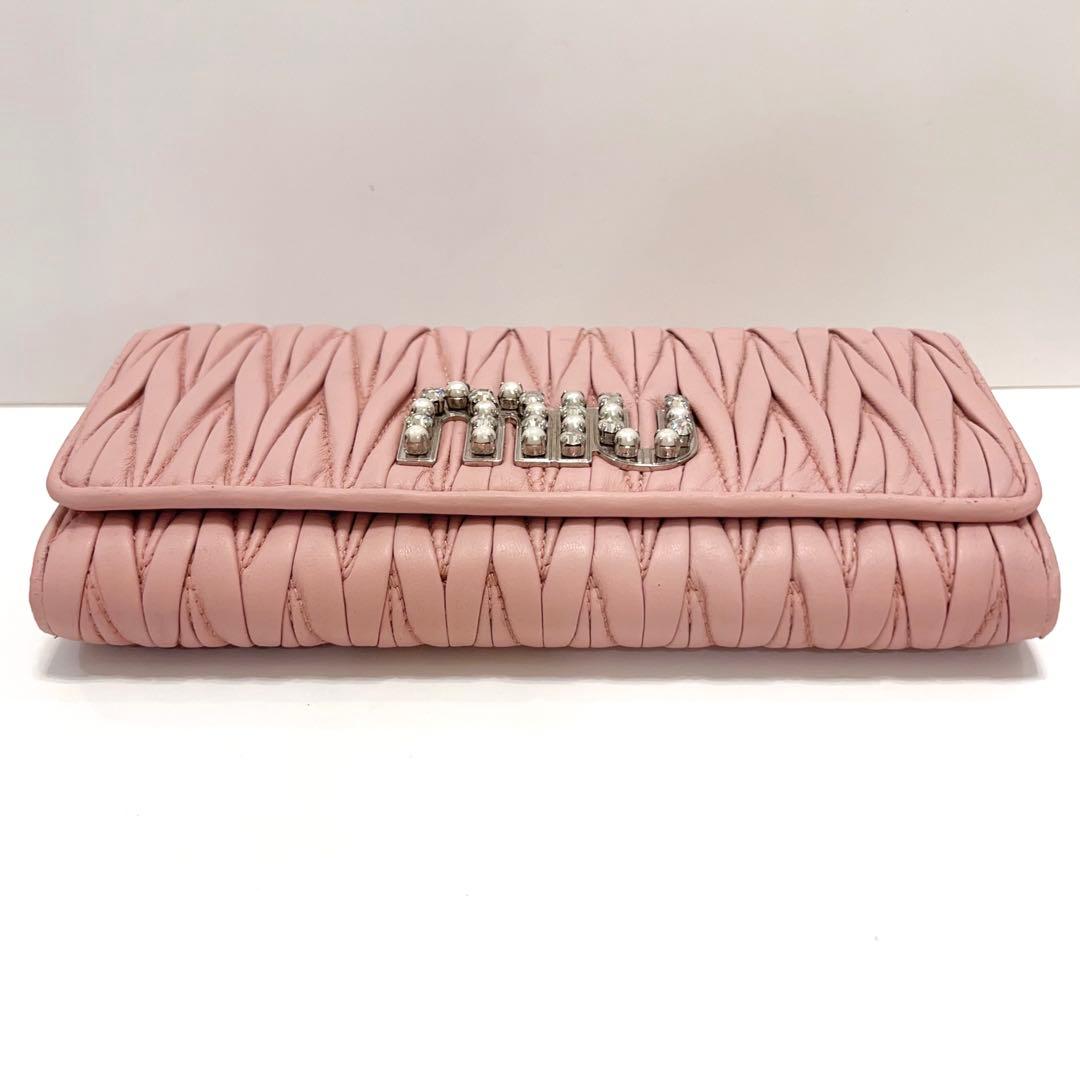 ミュウミュウ 長財布 マテラッセ ビジュー クリスタル ピンク レザー 大容量