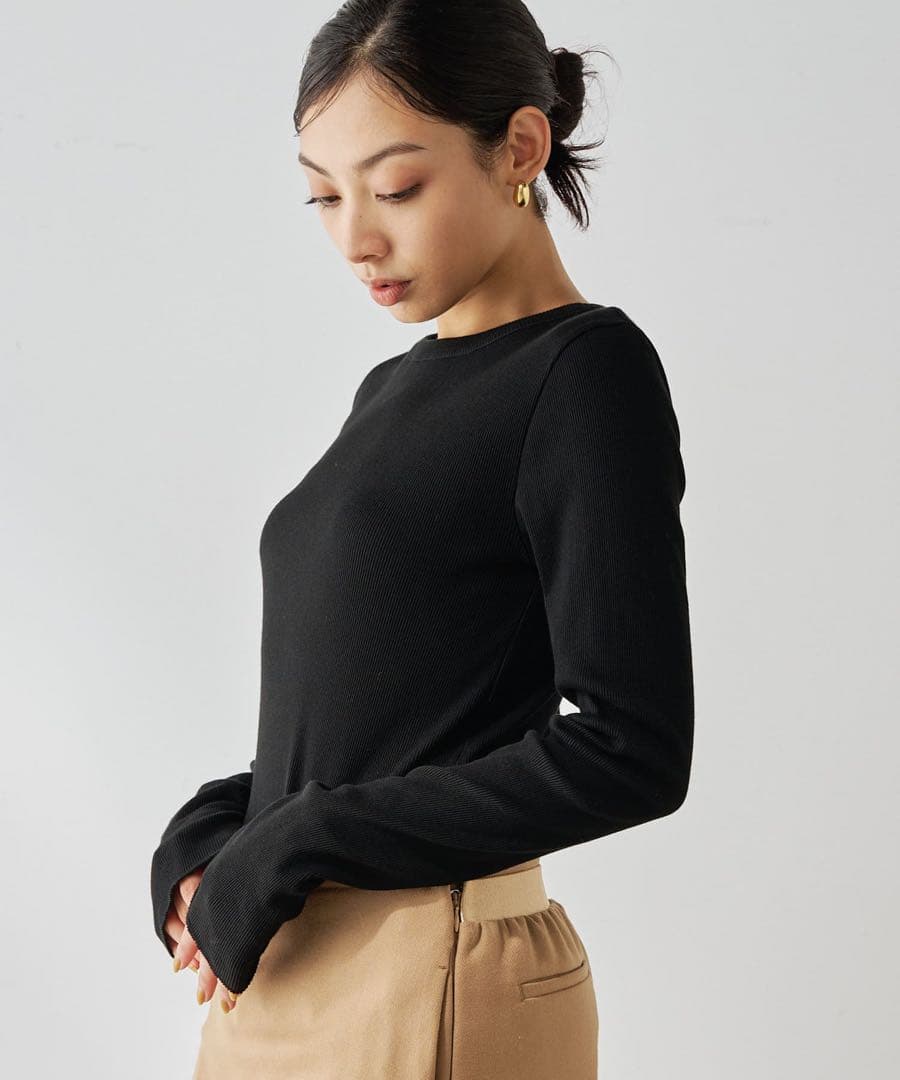 2025未使用近　ウィムガゼット　コットンテレコクルーネックプルオーバー