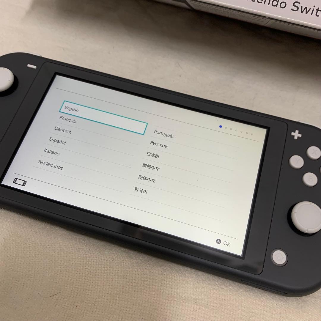 Nintendo Switch Lite　ニンテンドースイッチライト　ブラック