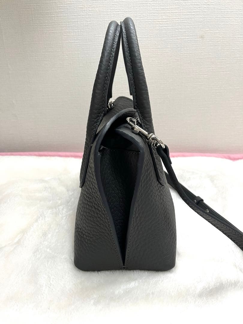 IACUCCI イアクッチ ラーナ S ALCE グレー