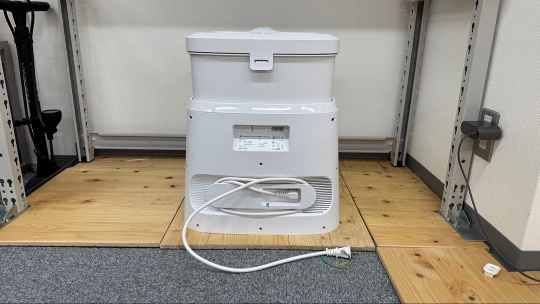 w*3様 DEEBOT T30 PRO OMNI (ホワイト)