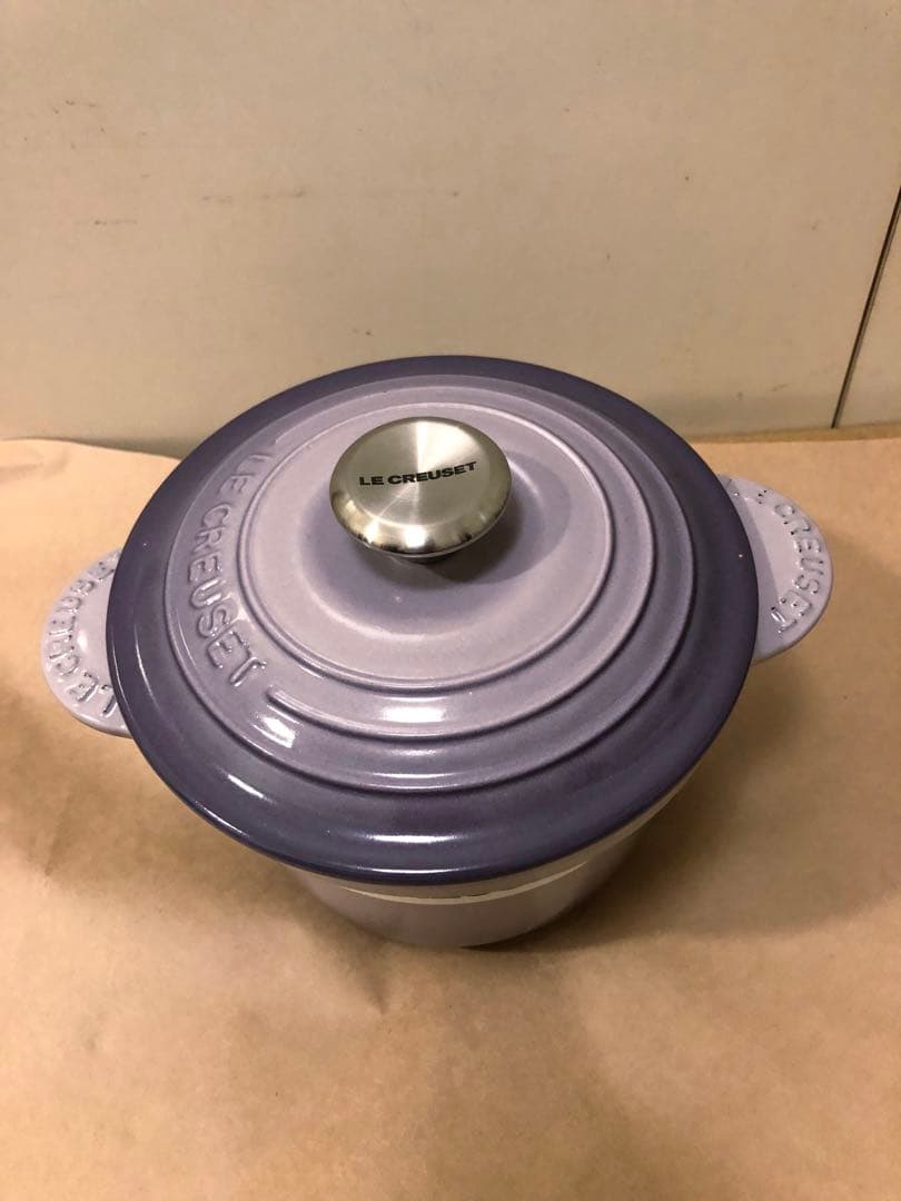 未使用　ルクルーゼ ココット エブリィ ブルーベルパープル 18鍋インナーリッド