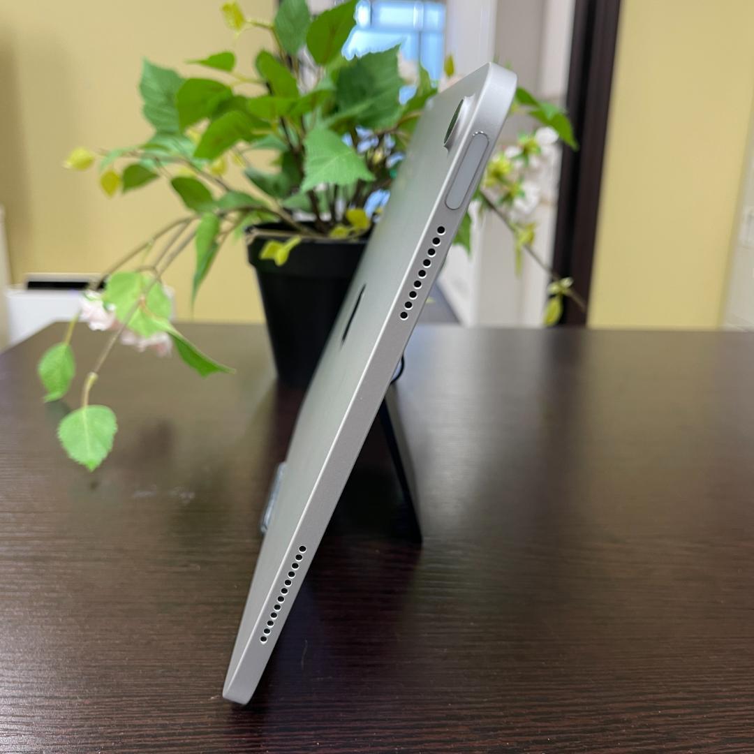 iPad(第10世代) 256GB シルバー Wi-Fiモデル 送料無料