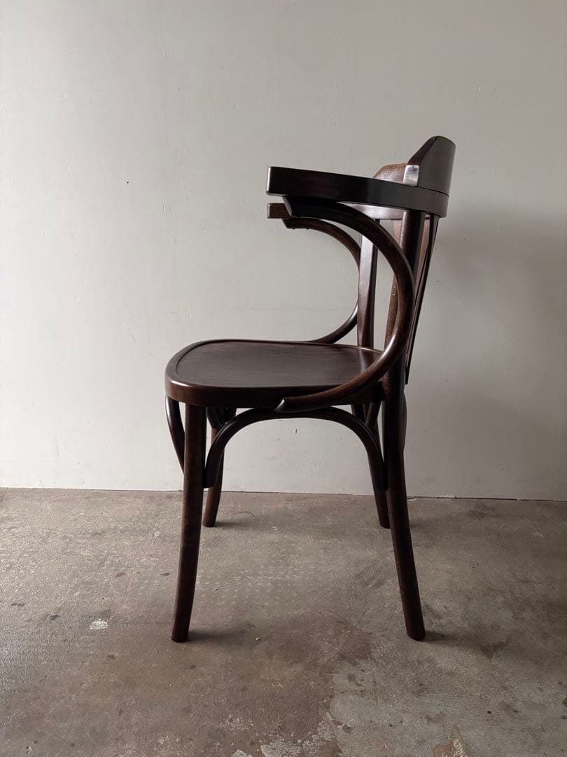 ベントウッドアームチェア Maruni マルニ木工　曲木　椅子　ダイニングチェア