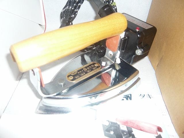 未使用品　タキイ　アイロン　5型　自動アイロン　 洋裁教室予備品　業務用アイロン